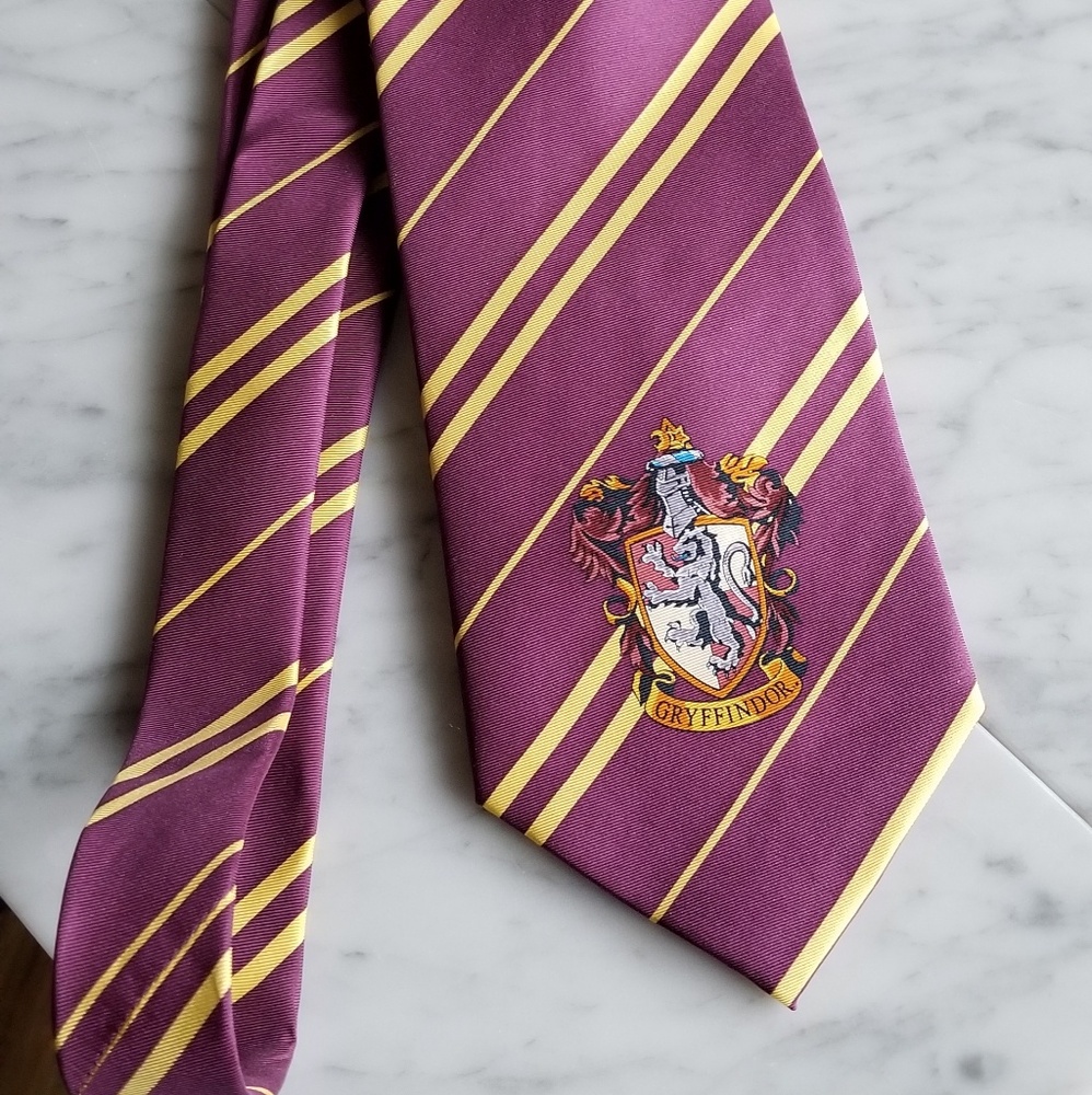 *FINAL SALE* NWT Harry Potter Gryffindor Tie